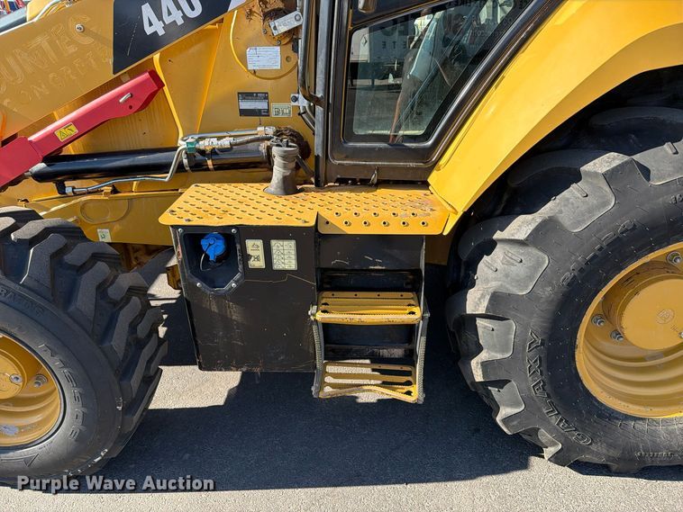 image for item EL2673 2019 Caterpillar 440 backhoe