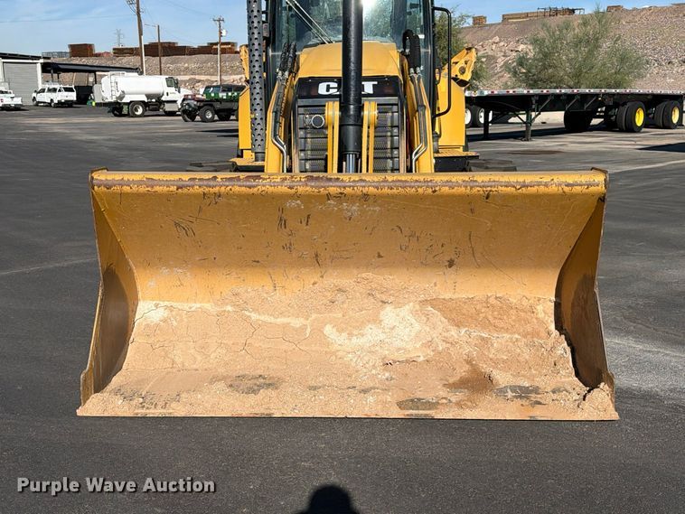 image for item EL2673 2019 Caterpillar 440 backhoe