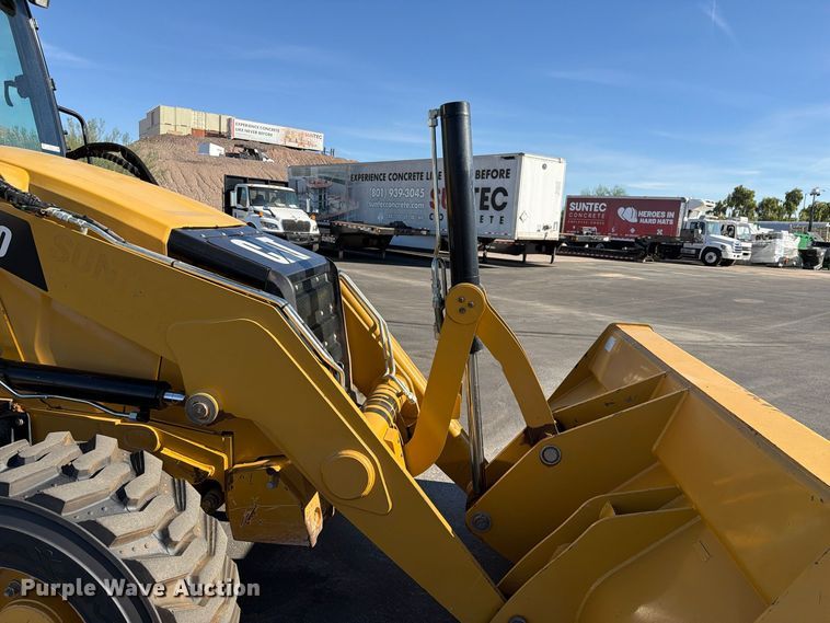 image for item EL2673 2019 Caterpillar 440 backhoe