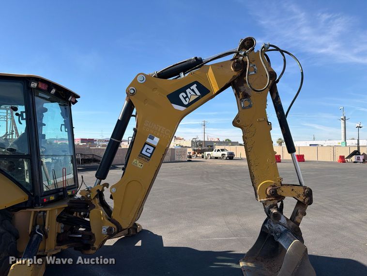 image for item EL2673 2019 Caterpillar 440 backhoe
