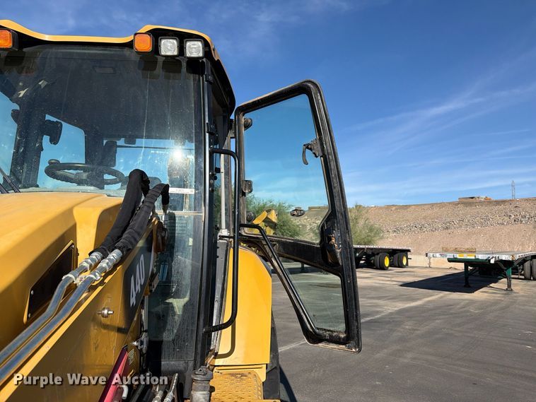 image for item EL2673 2019 Caterpillar 440 backhoe