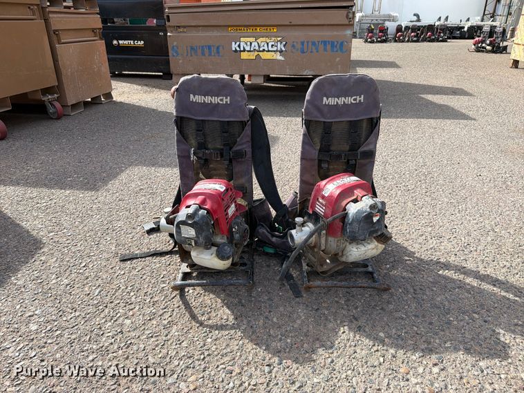 image for item EL2677 (2) backpack concrete vibrators
