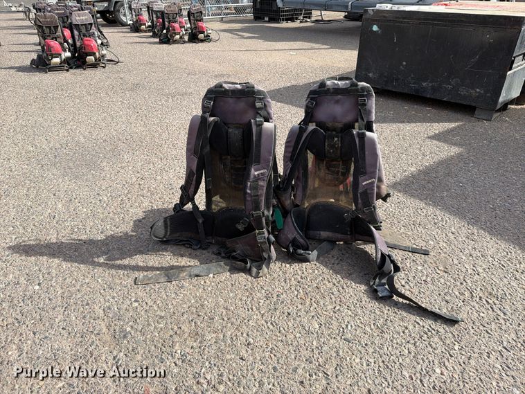 image for item EL2679 (2) backpack concrete vibrators