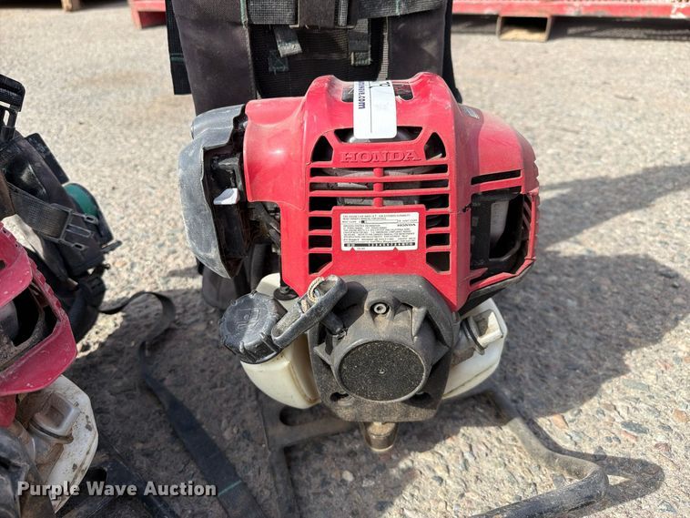 image for item EL2679 (2) backpack concrete vibrators