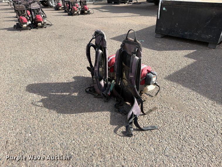 image for item EL2680 (2) backpack concrete vibrators
