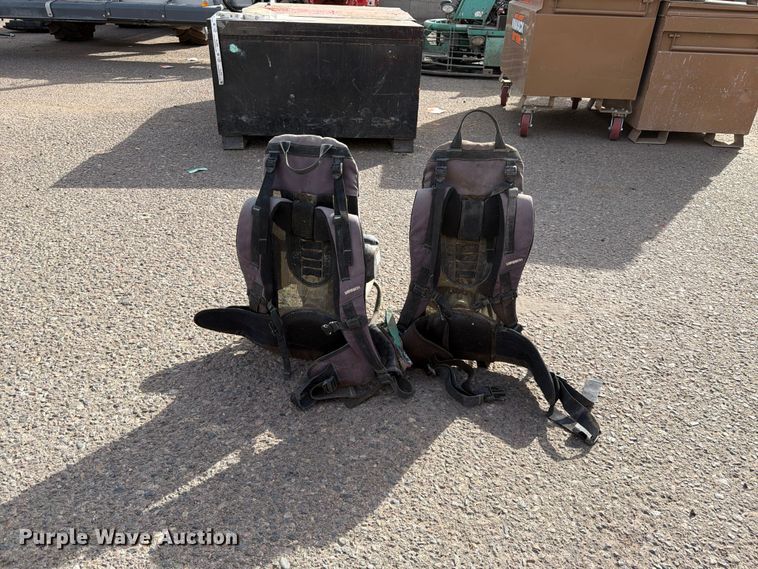 image for item EL2680 (2) backpack concrete vibrators