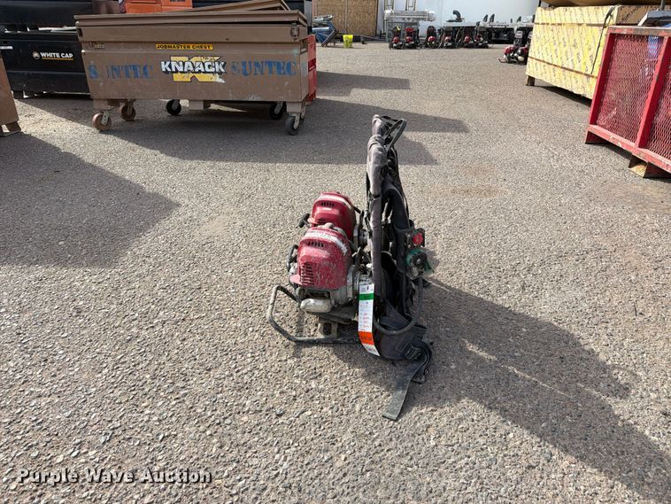 image for item EL2681 (2) backpack concrete vibrators