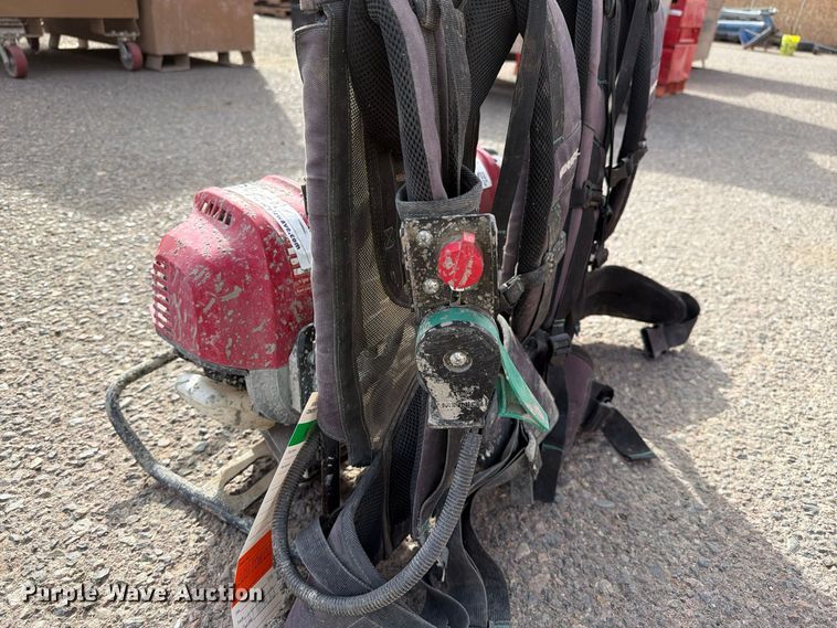 image for item EL2681 (2) backpack concrete vibrators
