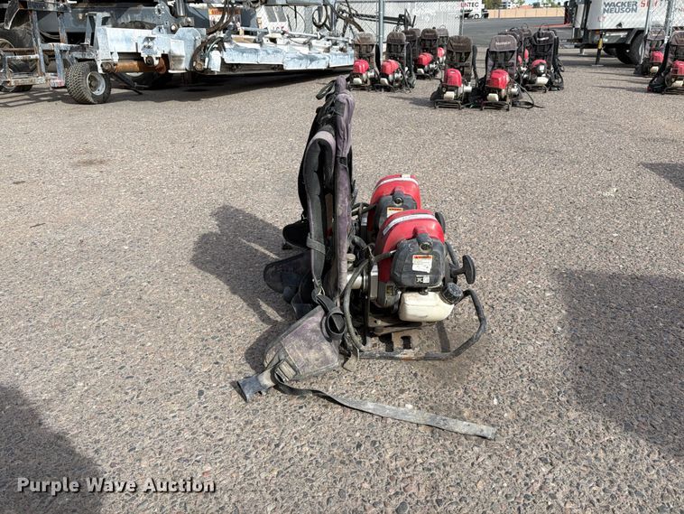 image for item EL2682 (2) backpack concrete vibrators