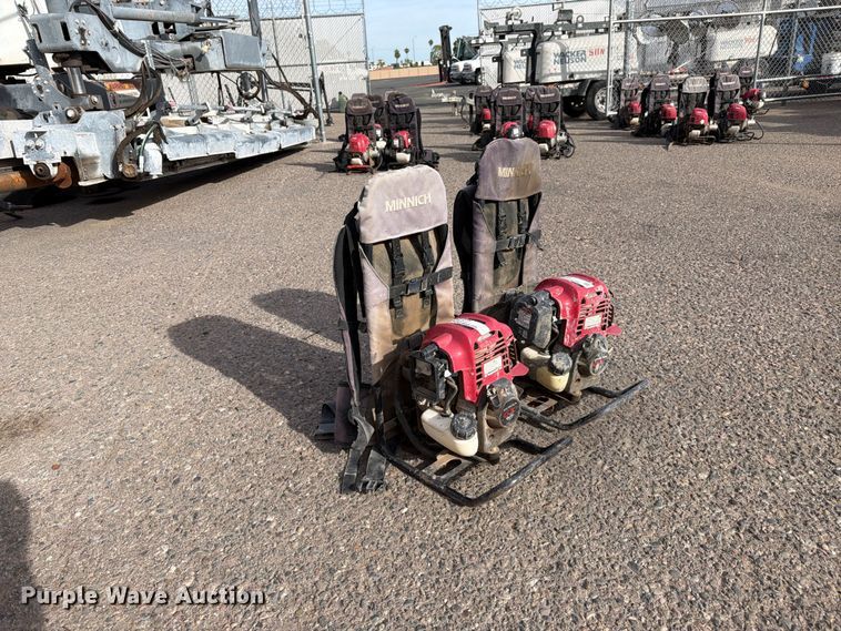 image for item EL2687 (2) backpack concrete vibrators