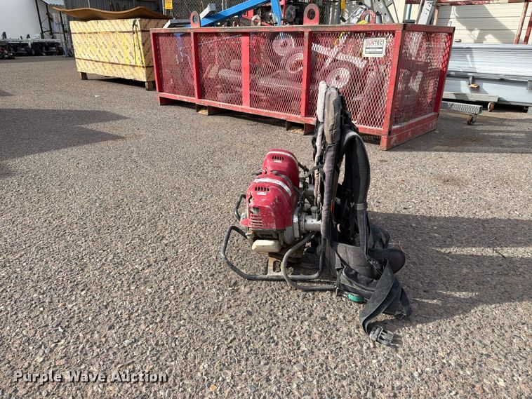image for item EL2687 (2) backpack concrete vibrators