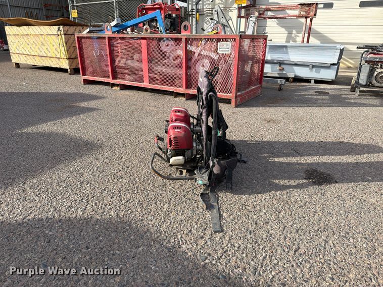 image for item EL2690 (2) backpack concrete vibrators