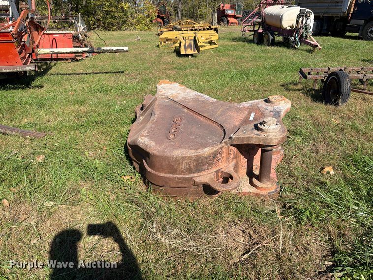 image for item EO8818 Esco excavator bucket