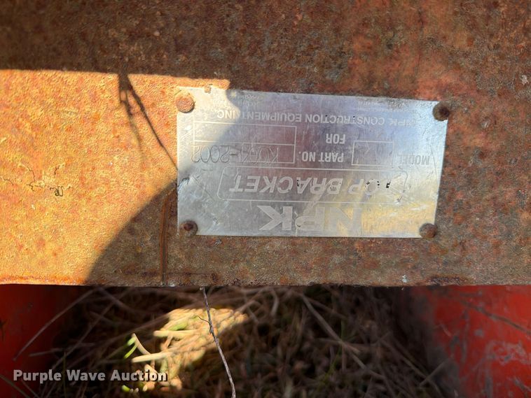 image for item EO8820 NPK breaker