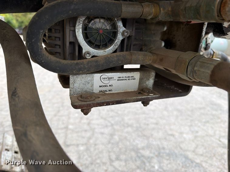 image for item EO8826 Miller Formless M1000 curb machine