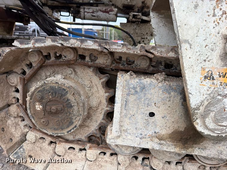 image for item EO8826 Miller Formless M1000 curb machine