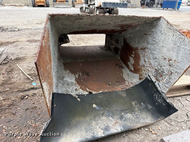image for item EO8826 Miller Formless M1000 curb machine