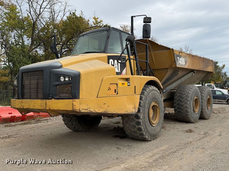image for item EO8832 2014 Caterpillar 740B articulated haul truck
