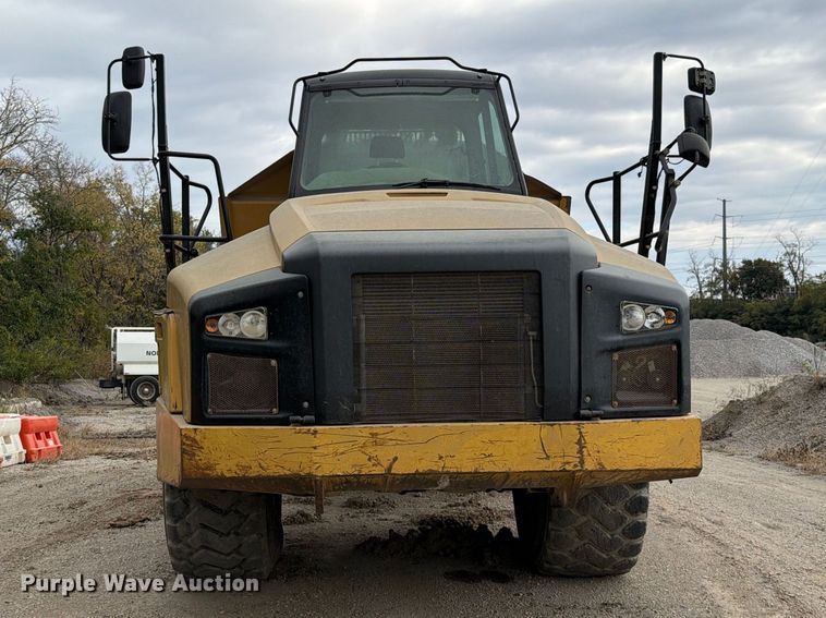 image for item EO8832 2014 Caterpillar 740B articulated haul truck