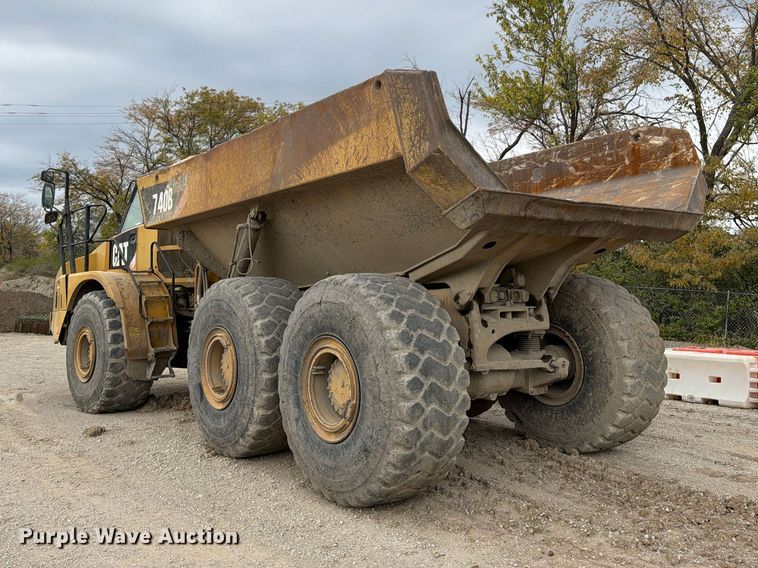 image for item EO8832 2014 Caterpillar 740B articulated haul truck