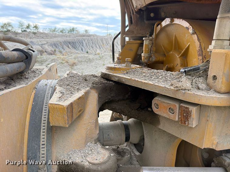 image for item EO8832 2014 Caterpillar 740B articulated haul truck