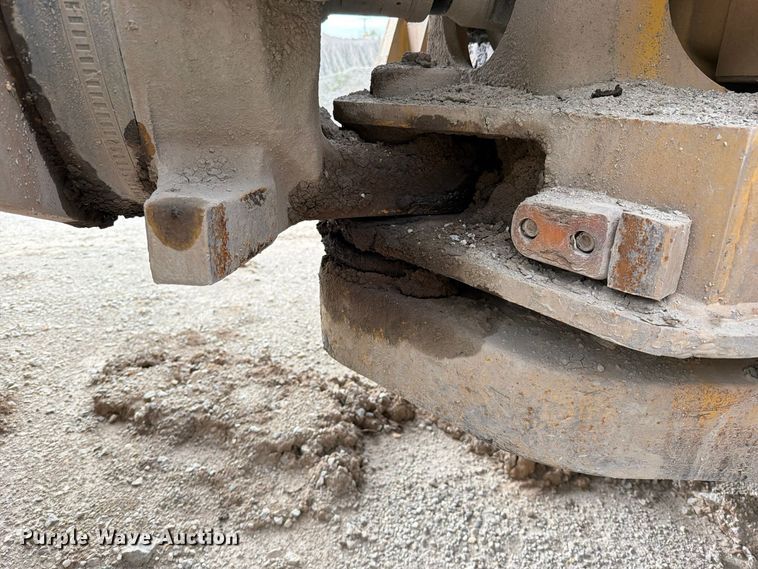 image for item EO8832 2014 Caterpillar 740B articulated haul truck