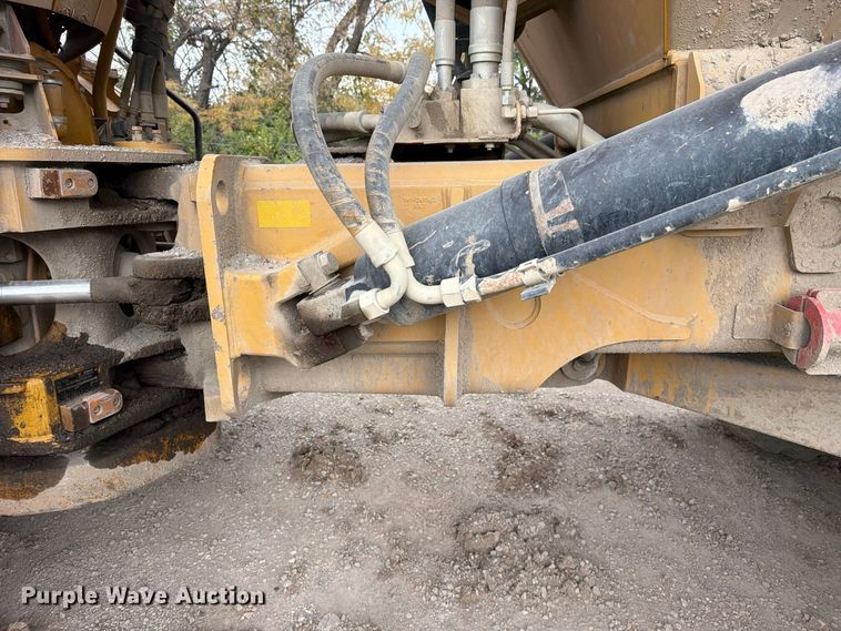 image for item EO8832 2014 Caterpillar 740B articulated haul truck