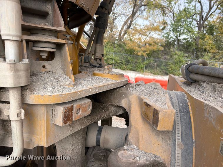 image for item EO8832 2014 Caterpillar 740B articulated haul truck