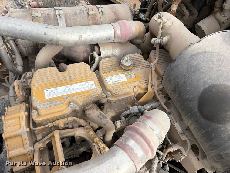 image for item EO8832 2014 Caterpillar 740B articulated haul truck