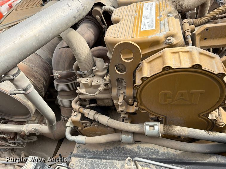 image for item EO8832 2014 Caterpillar 740B articulated haul truck