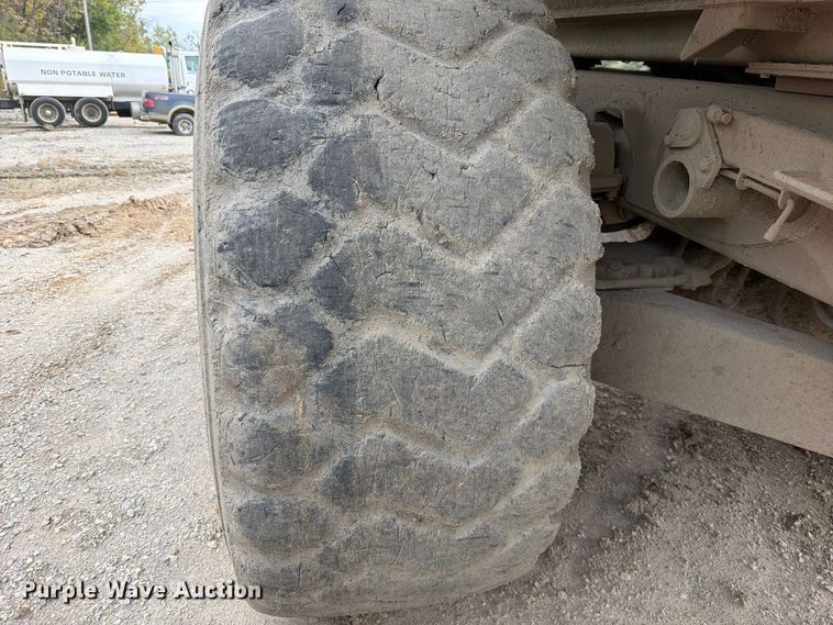 image for item EO8832 2014 Caterpillar 740B articulated haul truck