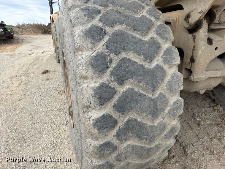 image for item EO8832 2014 Caterpillar 740B articulated haul truck