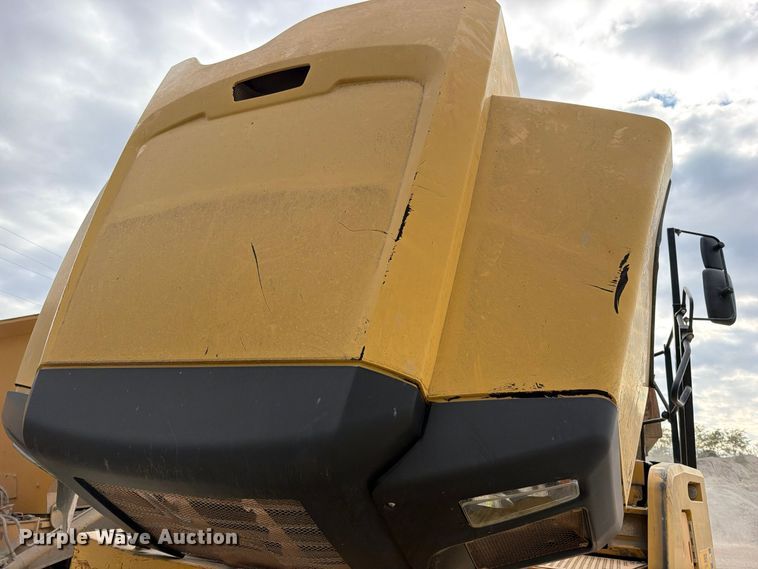 image for item EO8833 2014 Caterpillar 740B articulated haul truck
