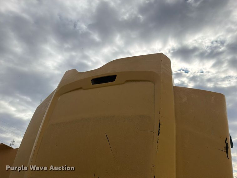 image for item EO8833 2014 Caterpillar 740B articulated haul truck