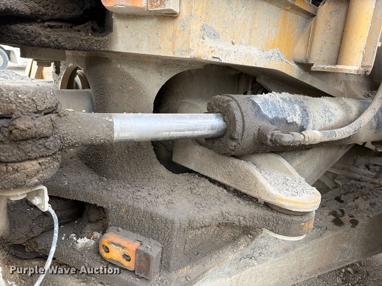 image for item EO8833 2014 Caterpillar 740B articulated haul truck