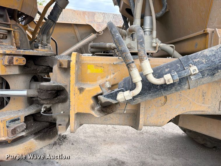 image for item EO8833 2014 Caterpillar 740B articulated haul truck