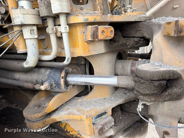 image for item EO8833 2014 Caterpillar 740B articulated haul truck
