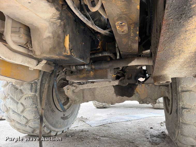 image for item EO8833 2014 Caterpillar 740B articulated haul truck