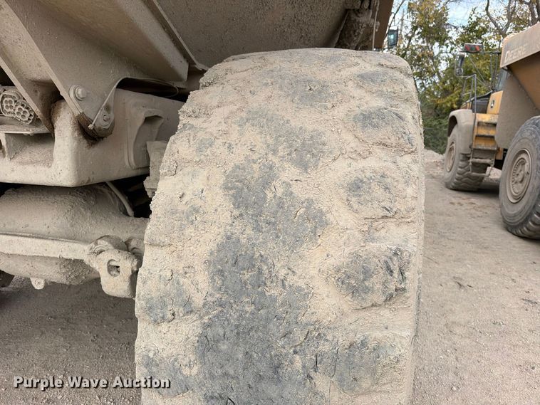 image for item EO8833 2014 Caterpillar 740B articulated haul truck