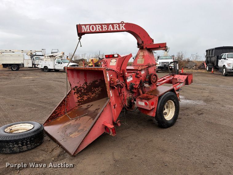 image for item EP3075 MORBARK 13 wood chipper