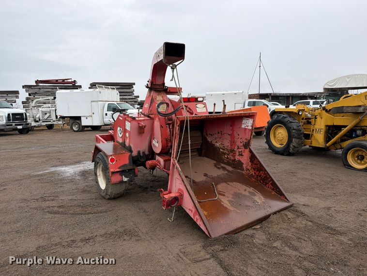 image for item EP3075 MORBARK 13 wood chipper