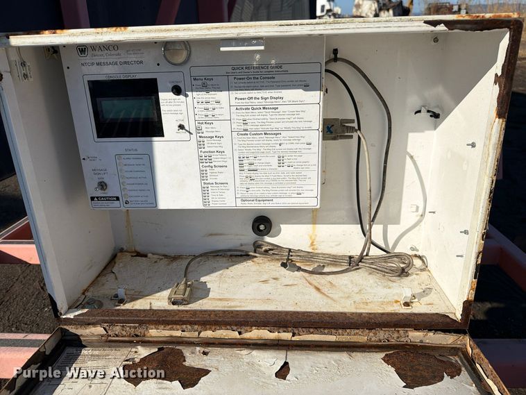 image for item EP3079 2007 Wanco WTLMB message board trailer