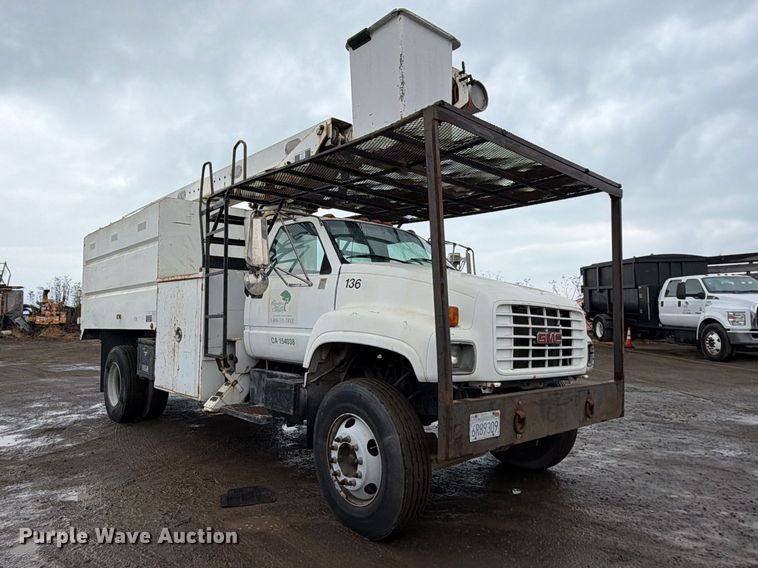 image for item EP3083 2001 GMC C7 forestry bucket truck