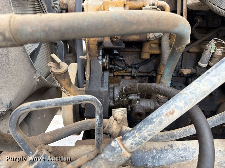 image for item EP3083 2001 GMC C7 forestry bucket truck