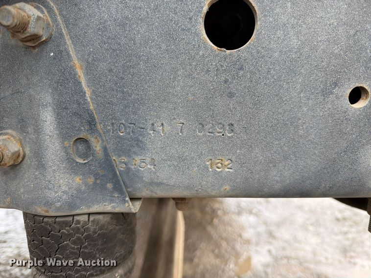 image for item EP3083 2001 GMC C7 forestry bucket truck