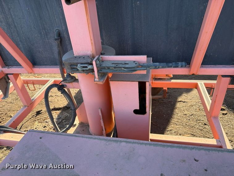 image for item EP3085 2007 Wanco WTIMB message board trailer