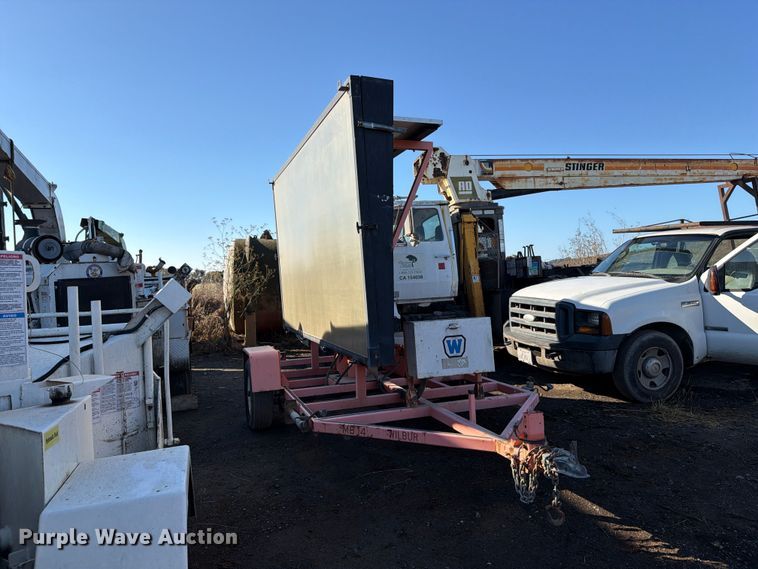 image for item EP3086 2007 Wanco WTLMB message board trailer