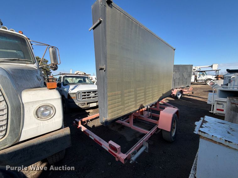 image for item EP3086 2007 Wanco WTLMB message board trailer