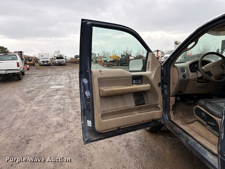 image for item EP3088 2005 Ford F150 Ext. Cab pickup truck
