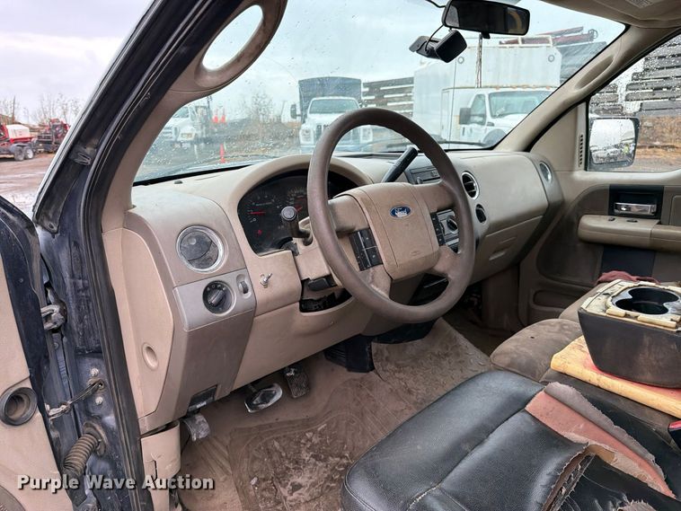 image for item EP3088 2005 Ford F150 Ext. Cab pickup truck
